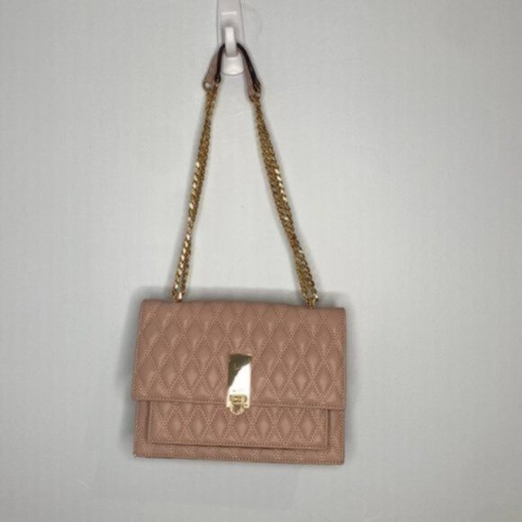 Aldo Pink Quilted Faux Leather Purse With Gold Hardware - Picture 3 of 15